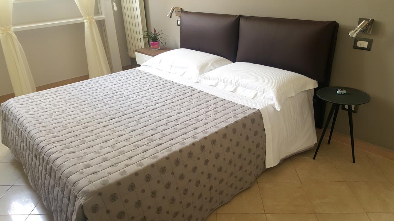 Matera Guest House מראה חיצוני תמונה